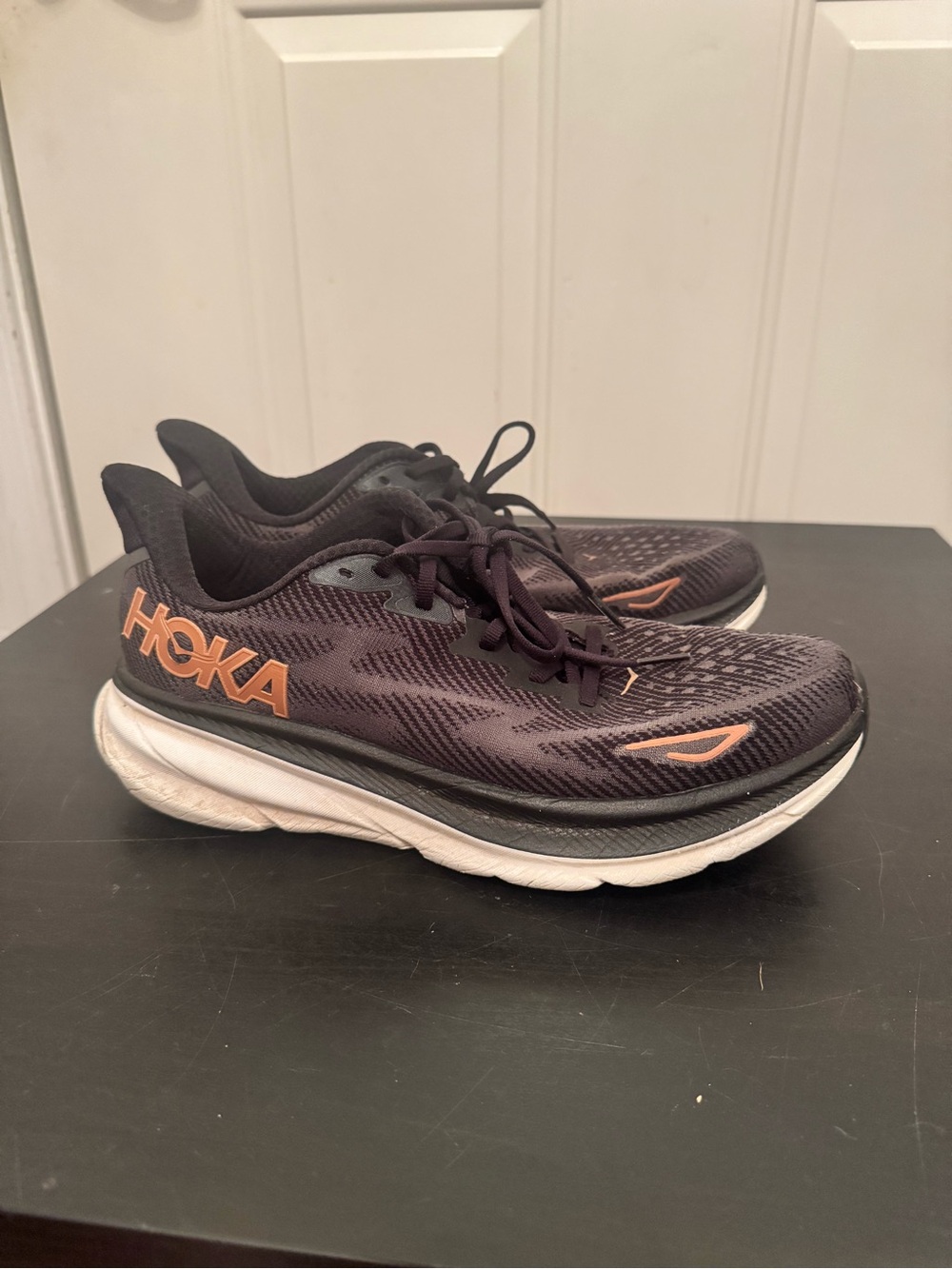 Hoka One One Clifton 9 Black Rose Gold Running Shoes Womens 9B